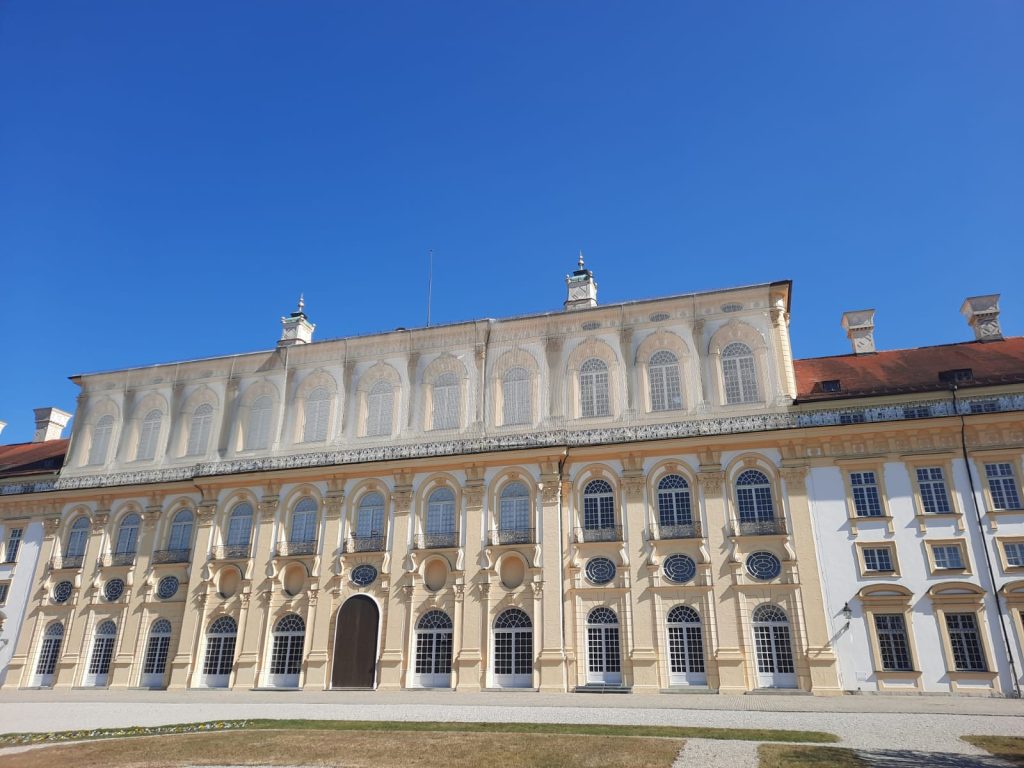 Schloß Schleißheim und der Klausenweg, Nordic-Walking-Tour am 18.4.